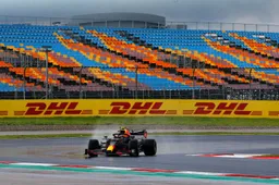 Formule 1 luistert naar coureurs en waterstraalt Istanbul Park voor Turkse GP