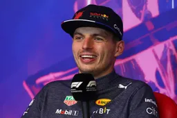 Verstappen didn't even realise Red Bull couldn't hear him
