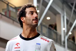 L'ex pilota di F1 "sarà sollevato quando questo dolore sarà finito" per Ricciardo