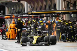 Ricciardo sees problems with Renault: 'Tires went off super fast'