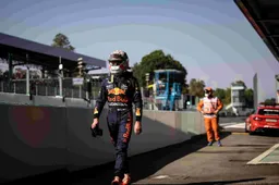 Verstappen sprak nog niet met Hamilton en dit is waarom