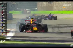 Video: Verstappen rijdt band lek in duel met Massa!