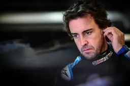 Verstappen zorgt voor zorgen bij Fernando Alonso