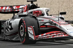 Van middenmoot tot slechtste team in F1: ‘We zijn gewoon niet snel’