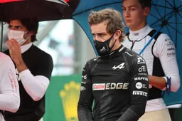 Alonso geniet van titelstrijd: ‘Hoop dat dit tot de laatste race doorgaat’