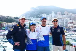 Discussie gaande bij Red Bull: 'Marko wil Lawson en Horner wil Ricciardo' 
