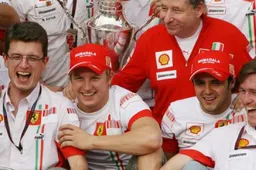 2007: Raikkonen pakt wereldtitel na hevig driemansgevecht
