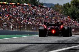 Samenvatting kwalificatie Spanje: Verstappen legt het af tegen Norris