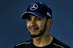 Doornbos vraagt zich af: “Blijft Hamilton ook na zijn zevende titel bij Mercedes?”