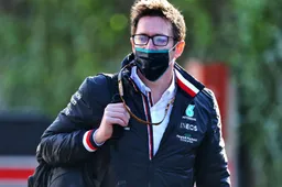 Mercedes was in Qatar sneller in de bochten dan Red Bull Racing