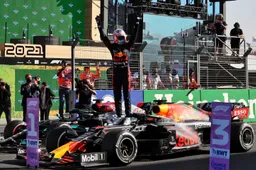 Internationale pers bejubelt Verstappen: 'Keizerlijk van start tot finish'