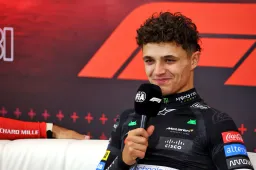Norris grapt met Sainz: 'Ik zal hem niet missen bij Ferrari'
