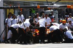 Villeneuve: "Er is grote paniek bij Mclaren"