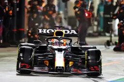 Analyse maakt keuze van Red Bull duidelijk: 'Daarom bleef Verstappen buiten'