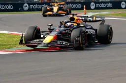 Critico, ma anche ammirato: ecco cosa Croft apprezza di Max Verstappen