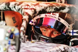 Bottas deviates from original helmet design, Zhou comes up with eye-catcher