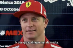 Raikkonen is dol op de Formule 1 media!