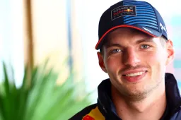 Verstappen met eerbetoon in GP Spanje: ‘Heb hier geweldige herinneringen’