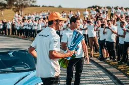 Norris en Ricciardo krijgen heldenontvangst bij McLaren-hoofdkwartier