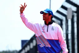 Stelling | VCARB moet Daniel Ricciardo meteen uit zijn lijden verlossen