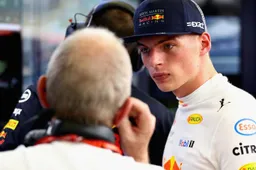 Verstappen over inhaalactie: 'Ik blijf niet achter Hamilton rijden'