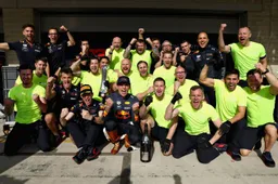 Max Verstappen stormt naar P2 in Austin na fenomenale inhaalrace