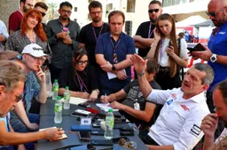 Steiner über Ricciardo: "Am Anfang habe ich die Hand ausgestreckt".