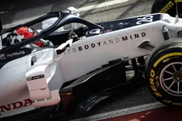 Volledig nieuwe motor voor Kvyat; Albon en Gasly krijgen nieuwe onderdelen