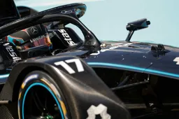 De Vries zet snelste tijd neer in VT2 tijdens E-Prix Berlijn
