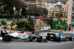 Hamilton suggests he "didn't find it frustrating" stuck behind Alonso