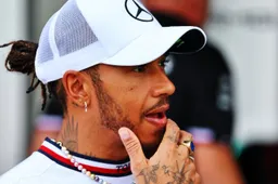 Hamilton: 'Ik moet in de F1 blijven om de progressie te bewaken'
