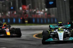 Marko kijkt naar Mercedes: 'Wij zitten op een ander niveau'