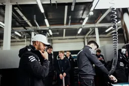 Mercedes gaat samen met Petronas op zoek naar oplossingen