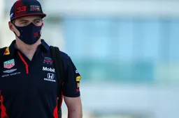 Verstappen niet blij met Yas Marina circuit: "Het is verschrikkelijk"