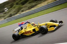 Koopje: Jordan Formule 1 auto uit 2002