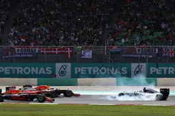 Max en Vettel hebben verschillende meningen over crash