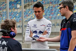Albon voelt zich al meer ontspannen: "Ik ben hier echt om te genieten"