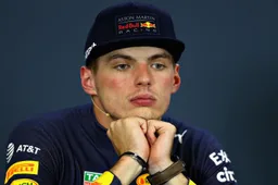 Max Verstappen moet zich om 18:00 melden bij de stewards in Oostenrijk