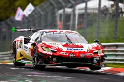 La Ferrari trionfa alla Nurburgring 24: "Prima volta".