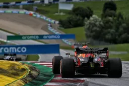 "Afgebroken stuk voorvleugel Verstappen zat vast in bargeboard"