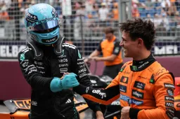 Russell vergelijkt McLaren met Red Bull: ‘Dat haal je niet snel in’