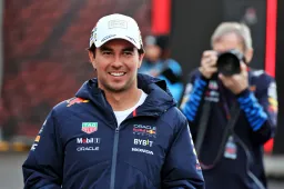 Pérez felicita a Verstappen: "Ha dado un paso de gigante"