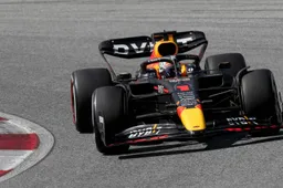 'Red Bull's overweight costs them 0.3 to 0.4 seconds per lap'