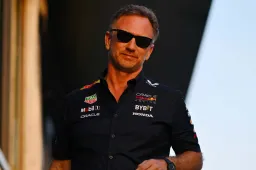 Horner teases Wolff: "If Toto sees this, I'm in trouble"