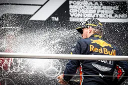 Max Verstappen scheurt naar P1 tijdens een bizarre, laatste Duitse Grands Prix