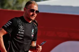 Watch: Bottas has a huge crash! Mercedes in the wall!
