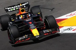 Verstappen en Hamilton vechten al in eerste training in Monaco