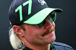 Könnte Bottas zu Mercedes zurückkehren? Wir haben mit Toto gesprochen".