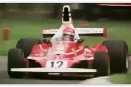 90 jaar Ferrari uitgebeeld in 2 minuten