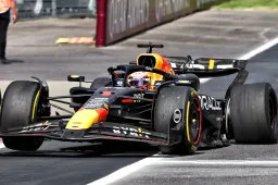 Verstappen wijst naar Norris na incident: 'Zo kan je niet racen'
